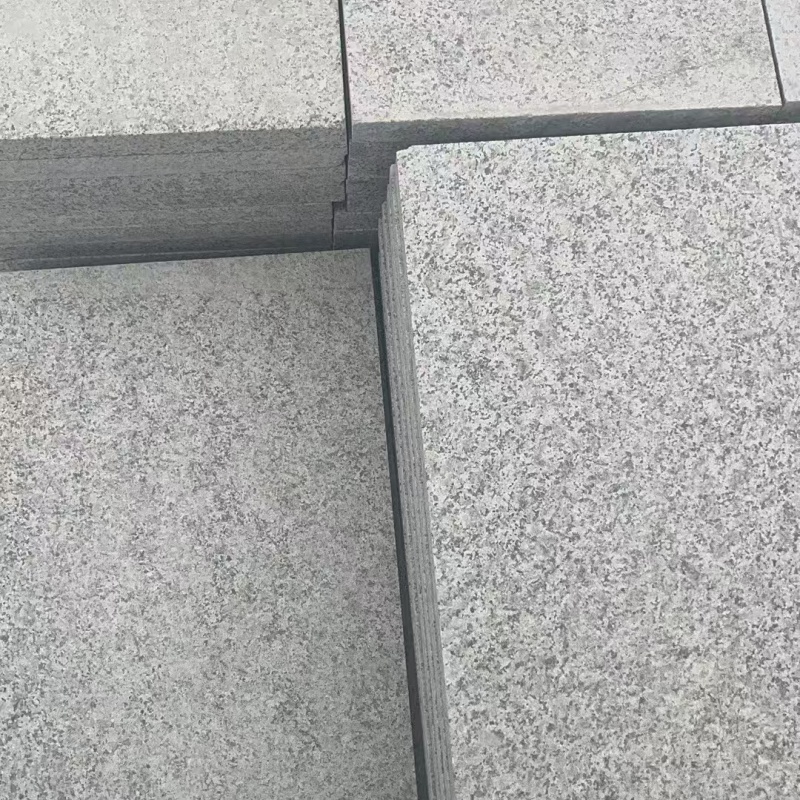威海芝麻白地铺石石材厂家